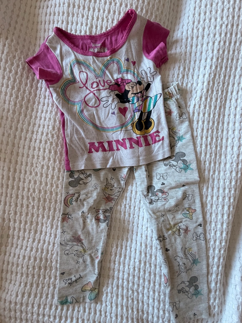 3t Minnie Mouse Pajama Set